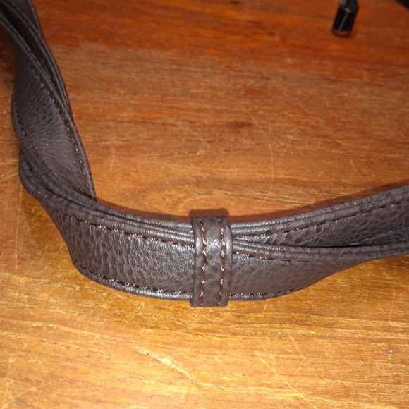 Gussaci Crossbody Purse, Brown, Adjustable Strap, Two Interior Compartme… - Picture 7 of 13